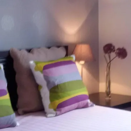 Au Coeur De - 70 M² - Parking Inclus * Caen