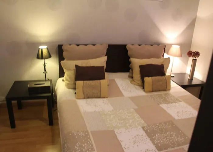 Au Coeur De - 70 M² - Parking Inclus