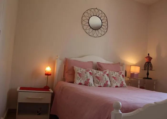 Apartament Au Coeur De - 70 M² - Parking Inclus